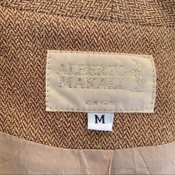 Alberto Makali Camel Open Front Drape Blazer - Picture 3 of 12